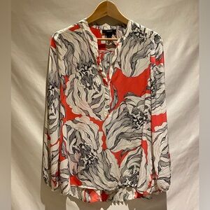 Alfani Floral Coral / Black / White Top, size 8